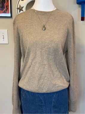 NWT CASHMERE SWEATER